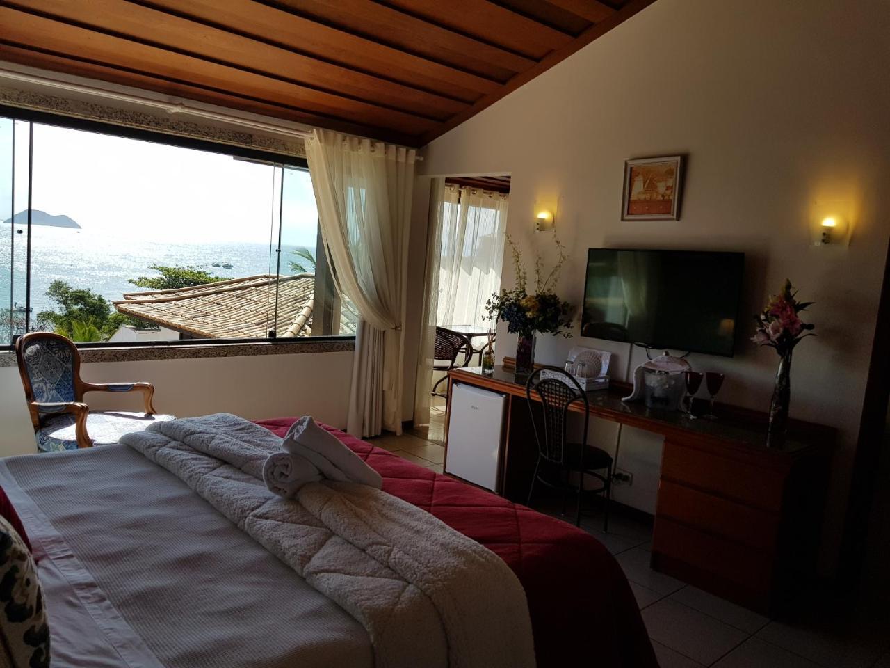Coronado 3*